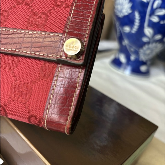 Gucci Wallet Large GG logo Canvas & Leather in Red - Picture 7 of 11